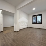 Дава се под наем Двустаен апартамент в София, Център - 65 кв.м за 648.21 € - Снимка #1