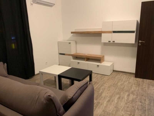 Дава се под наем Двустаен апартамент в София, Люлин 5 - 64 кв.м за 487.56 € - Снимка #1