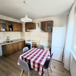 Дава се под наем Тристаен апартамент в Варна, Цветен квартал - 64 кв.м за 548.25 € - Снимка #1