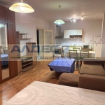 Дава се под наем Тристаен апартамент в София, Стрелбище - 120 кв.м за 797.64 € - Снимка #1