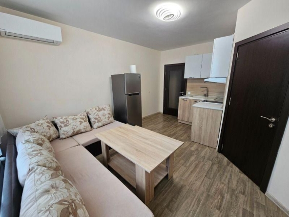 Дава се под наем Двустаен апартамент в София, Дружба 1 - 65 кв.м за 598.23 € - Снимка #1