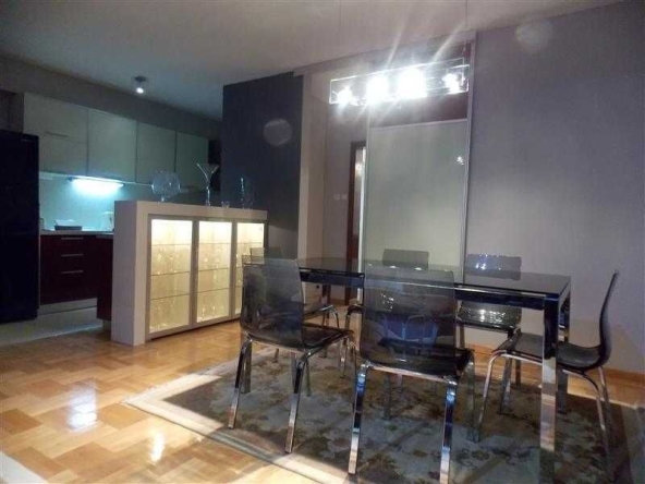 Дава се под наем Двустаен апартамент в Бургас, Лазур - 57 кв.м за 219.3 € - Снимка #1