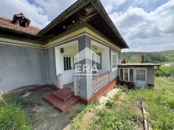 Къща в с. Сребърна, Област Силистра - 188 кв.м за 42 €/кв.м - Снимка #1