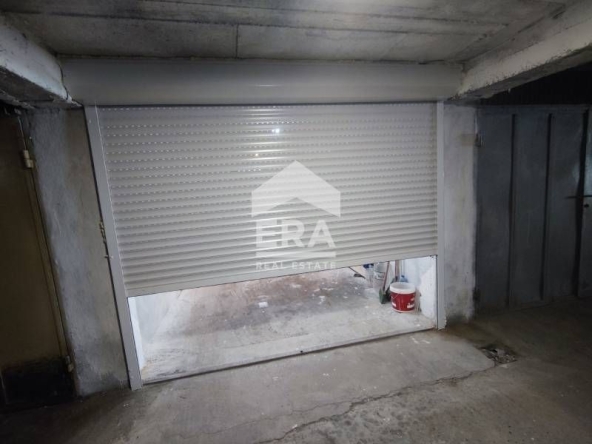 Дава се под наем Гараж / Паркомясто в Хасково, Дружба 1 - 18 кв.м за 76.5 € - Снимка #1