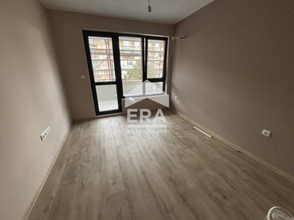 Двустаен апартамент в Белослав - 75 кв.м за 590 €/кв.м - Снимка #1