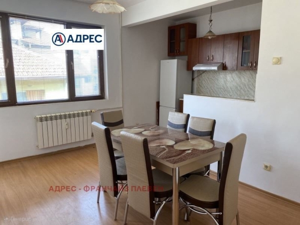 Тристаен апартамент в Плевен, Идеален център - 80 кв.м за 1075 €/кв.м - Снимка #1