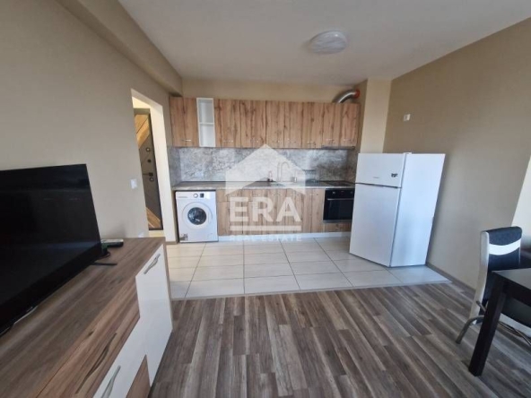 Дава се под наем Двустаен апартамент в Варна, м-т Пчелина - 55 кв.м за 433.5 € - Снимка #1