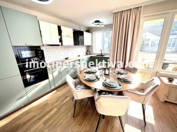 Многостаен апартамент в Пловдив, Център - 123 кв.м за 1190 €/кв.м - Снимка #1