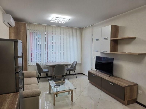 Дава се под наем Двустаен апартамент в София, Манастирски ливади - 67 кв.м за 648.21 € - Снимка #1