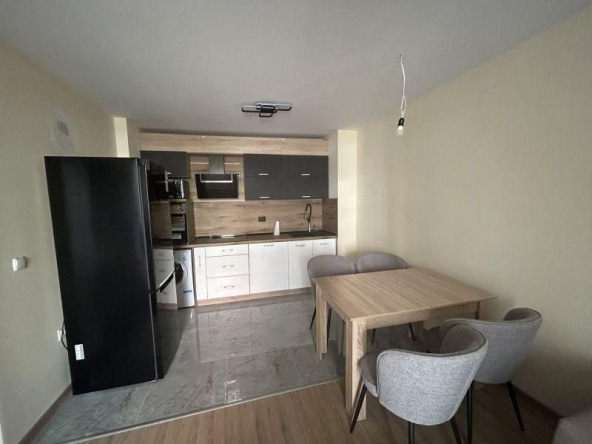 Дава се под наем Тристаен апартамент в София, Надежда 2 - 89 кв.м за 812.94 € - Снимка #1