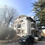 Дава се под наем Двустаен апартамент в Варна, Бриз - 80 кв.м за 498.27 € - Снимка #1