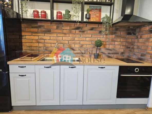 Двустаен апартамент в Варна, Гръцка махала - 47 кв.м за 3032 €/кв.м - Снимка #1