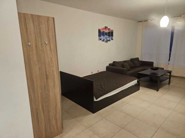 Дава се под наем Едностаен апартамент в София, Витоша - 41 кв.м за 438.6 € - Снимка #1