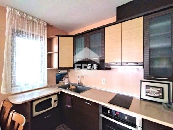 Дава се под наем Тристаен апартамент в Варна, Лятно кино Тракия - 70 кв.м за 498.27 € - Снимка #1