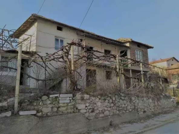 Къща в Свищов - 80 кв.м за 192 €/кв.м - Снимка #1