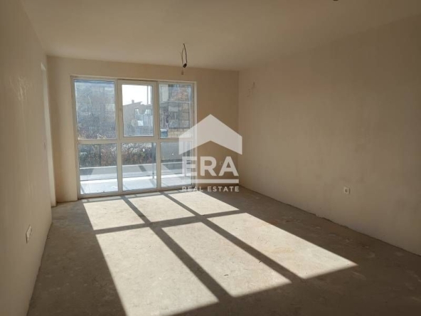 Двустаен апартамент в Варна, Изгрев - 78 кв.м за 903 €/кв.м - Снимка #1