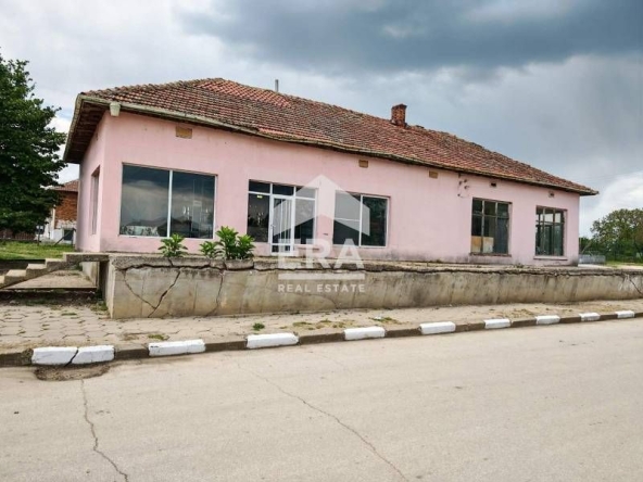 Магазин в с. Суходол, Област Силистра - 207 кв.м за 161 €/кв.м - Снимка #1