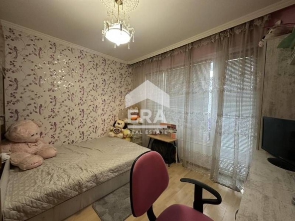 Тристаен апартамент в Хасково, Любен Каравелов - 68 кв.м за 1275 €/кв.м - Снимка #1