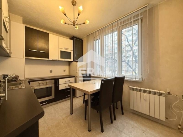 Дава се под наем Двустаен апартамент в София, Стрелбище - 70 кв.м за 613.02 € - Снимка #1