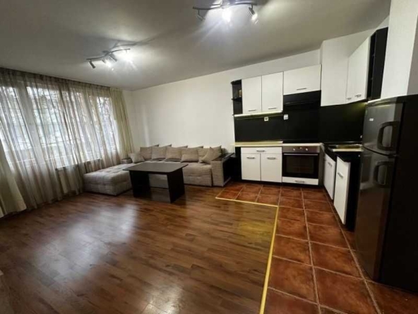 Дава се под наем Тристаен апартамент в София, Лозенец - 99 кв.м за 498.27 € - Снимка #1