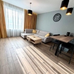 Дава се под наем Двустаен апартамент в Бургас, Славейков - 79 кв.м за 797.64 € - Снимка #1