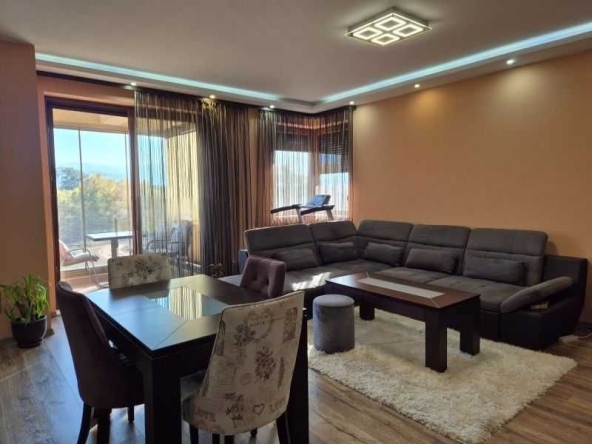 Тристаен апартамент в Пловдив, Кършияка - 102 кв.м за 1125 €/кв.м - Снимка #1