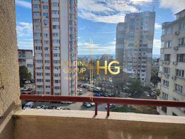 Тристаен апартамент в Варна, ХЕИ - 110 кв.м за 1682 €/кв.м - Снимка #1