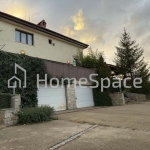 Къща в с. Лозен, Област София-град - 302 кв.м за 1157 €/кв.м - Снимка #1