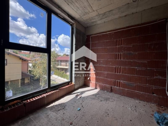 Тристаен апартамент в София, Горна баня - 103 кв.м за 1182 €/кв.м - Снимка #1