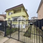 Етаж от къща в Русе, Дружба 2 - 106 кв.м за 794 €/кв.м - Снимка #1