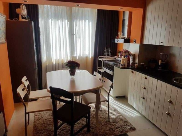 Дава се под наем Двустаен апартамент в София, Банишора - 47 кв.м за 423.81 € - Снимка #1