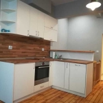 Дава се под наем Двустаен апартамент в София, Център - 60 кв.м за 448.8 € - Снимка #1