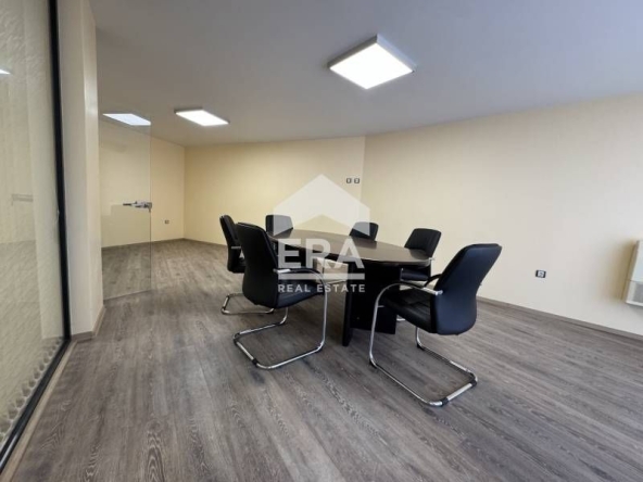 Офис в Силистра, Център - 71 кв.м за 785 €/кв.м - Снимка #1