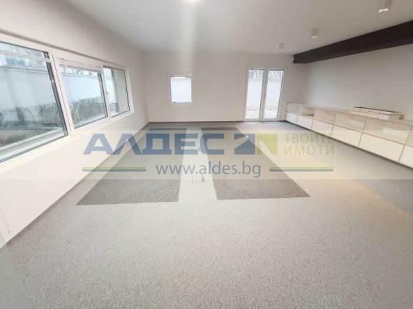 Офис в София, Лозенец - 101 кв.м за 2674 €/кв.м - Снимка #1