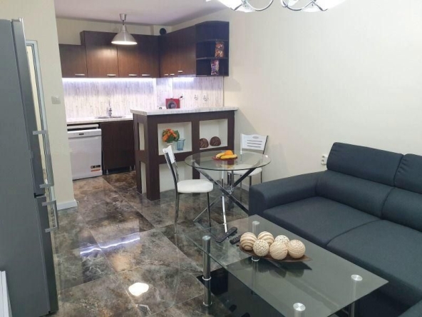 Дава се под наем Двустаен апартамент в София, Младост 3 - 56 кв.м за 598.23 € - Снимка #1