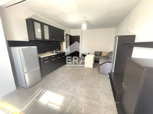 Дава се под наем Двустаен апартамент в Варна, Трошево - 40 кв.м за 398.82 € - Снимка #1