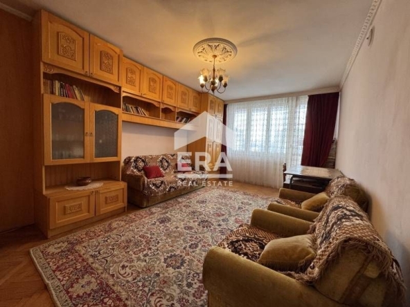 Тристаен апартамент в Силистра, Митница - 99 кв.м за 588 €/кв.м - Снимка #1