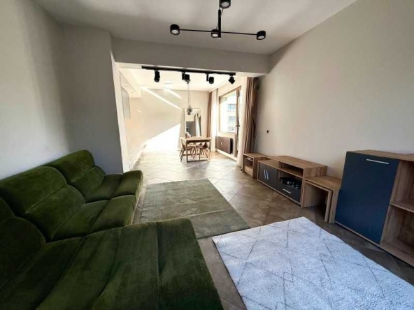 Дава се под наем Тристаен апартамент в София, Лозенец - 90 кв.м за 1047.03 € - Снимка #1