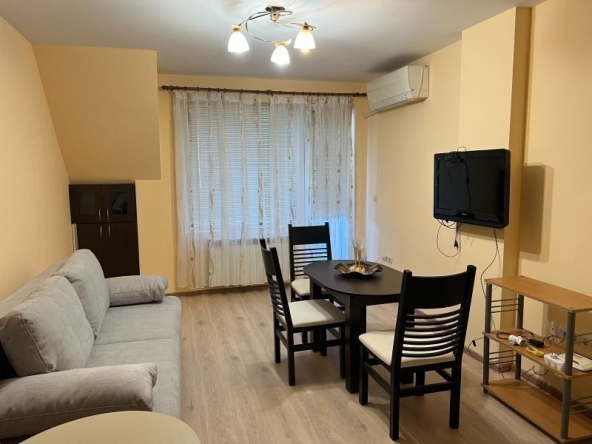 Дава се под наем Двустаен апартамент в София, Младост 2 - 60 кв.м за 597.21 € - Снимка #1