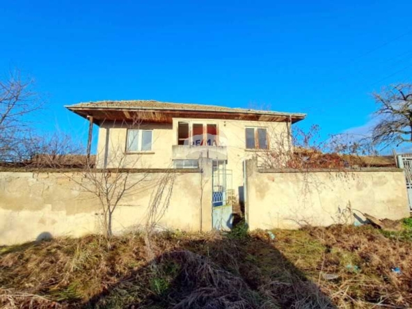 Къща в с. Светлен, Област Търговище - 120 кв.м за 94 €/кв.м - Снимка #1