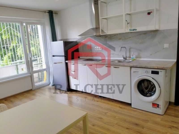 Дава се под наем Двустаен апартамент в Варна, Трошево - 55 кв.м за 408 € - Снимка #1