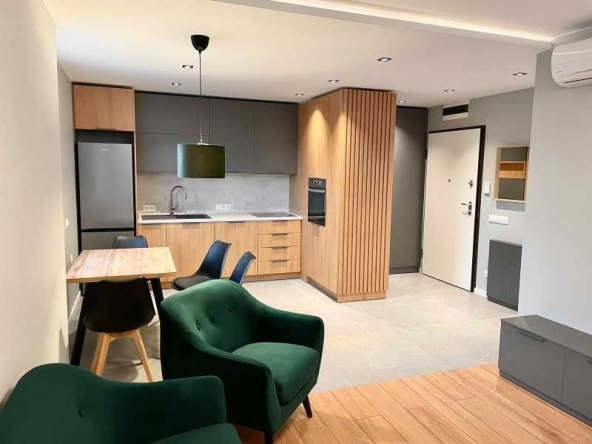 Дава се под наем Двустаен апартамент в София, Дружба 2 - 65 кв.м за 797.64 € - Снимка #1