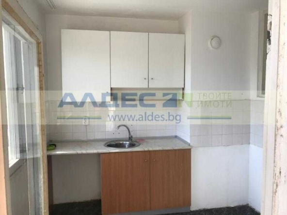 Дава се под наем Тристаен апартамент в София, Овча купел 2 - 120 кв.м за 498.27 € - Снимка #1