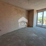 Тристаен апартамент в Варна, Погреби - 96 кв.м за 940 €/кв.м - Снимка #1