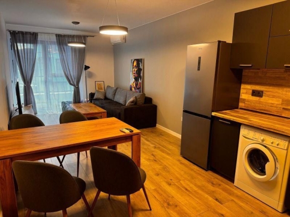 Дава се под наем Двустаен апартамент в София, Дървеница - 70 кв.м за 746.64 € - Снимка #1