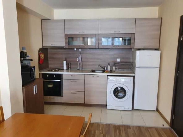 Дава се под наем Двустаен апартамент в Варна, ХЕИ - 60 кв.м за 348.84 € - Снимка #1