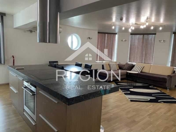 Дава се под наем Тристаен апартамент в Варна, Бриз - 100 кв.м за 600 € - Снимка #1