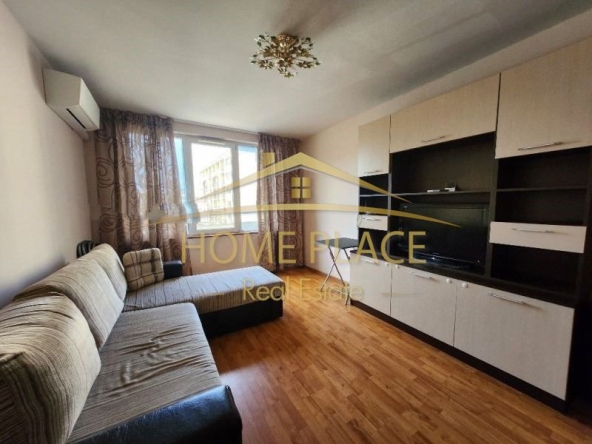 Дава се под наем Двустаен апартамент в к.к. Св.Св. Константин и Елена - 60 кв.м за 548.25 € - Снимка #1