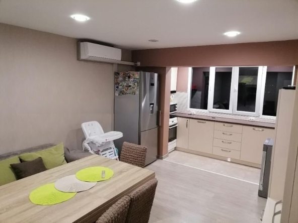 Двустаен апартамент в София, Люлин 8 - 63 кв.м за 1044 €/кв.м - Снимка #1