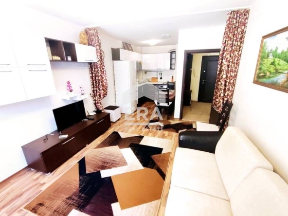 Двустаен апартамент в Варна, м-т Траката - 70 кв.м за 1400 €/кв.м - Снимка #1